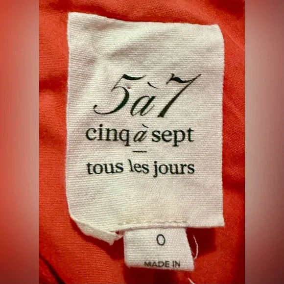 Cinq a Sept Puffed Sleeve Neon Coral
Lynn Dress w Front Bow Detailing - Picture 9 of 12